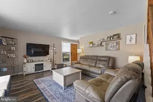 314 E Logan St, Norristown, PA 19401 - Photo 8