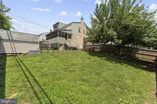 314 E Logan St, Norristown, PA 19401 - Photo 32