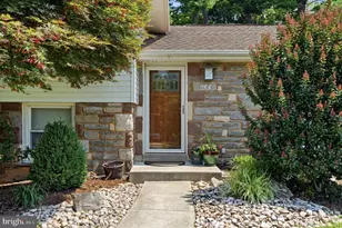 627 Meadow Rd, Huntingdon Valley, PA 19006 - Photo 2
