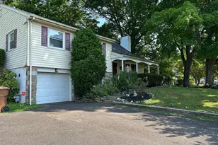 1252 Hoffman Rd, Ambler, PA 19002 - Photo 2