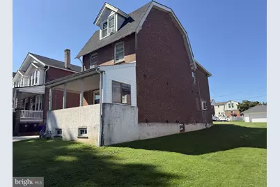 135 W Tenth Avenue #1, Conshohocken, PA 19428 - Photo 2