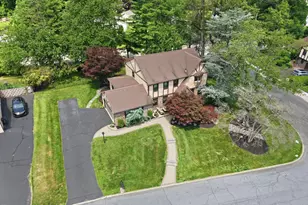 3694 Marc Ln, Huntingdon Valley, PA 19006 - Photo 2