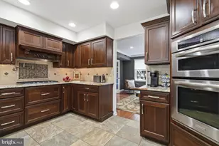 3694 Marc Ln, Huntingdon Valley, PA 19006 - Photo 14
