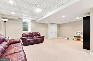 222 Barefield Ln, Conshohocken, PA 19428 - Photo 22