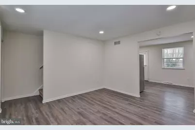 305 S Warminster Road #B5, Hatboro, PA 19040 - Photo 8
