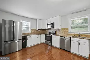 361 Spring Garden St, West Conshohocken, PA 19428 - Photo 10