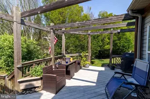 20 Greenshire Blvd, Schwenksville, PA 19473 - Photo 32