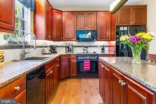 20 Greenshire Blvd, Schwenksville, PA 19473 - Photo 10