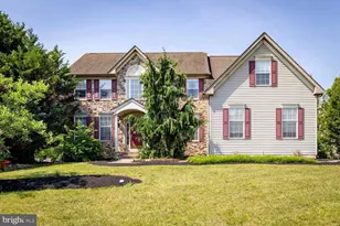 20 Greenshire Blvd, Schwenksville, PA 19473 - Photo 1
