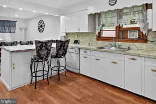 908 New Hope St, Norristown, PA 19401 - Photo 10