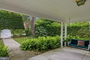 424 Haverford Ave, Narberth, PA 19072 - Photo 4