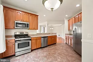 1102 Lilac Ct, Upper Gwynedd, PA 19446 - Photo 6