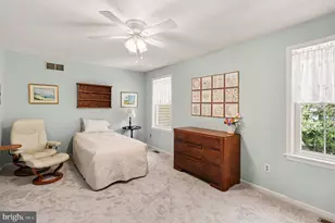 16 Village Dr, Schwenksville, PA 19473 - Photo 18