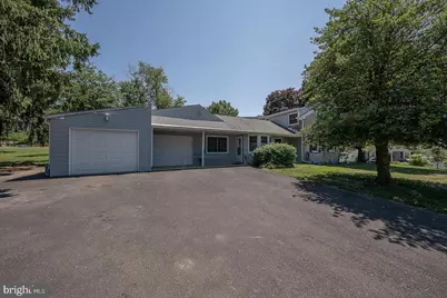 201 Abbeyview Avenue, Willow Grove, PA 19090 - Photo 38