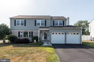 140 Elio Cir, Royersford, PA 19468 - Photo 1