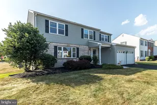 140 Elio Cir, Royersford, PA 19468 - Photo 1