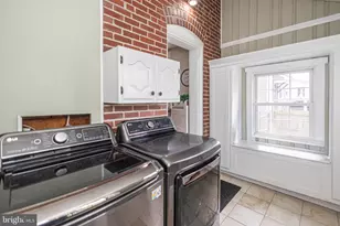 742 W 3rd St, Lansdale, PA 19446 - Photo 34