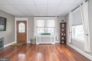 742 W 3rd St, Lansdale, PA 19446 - Photo 16