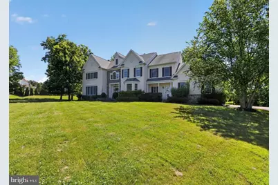 2098 Deep Meadow Lane, Lansdale, PA 19446 - Photo 2