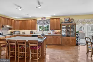 2180 Squirrel Hill Rd, Schwenksville, PA 19473 - Photo 66