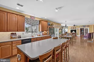 2180 Squirrel Hill Rd, Schwenksville, PA 19473 - Photo 16
