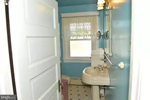 429 Perkiomen Ave, Lansdale, PA 19446 - Photo 40