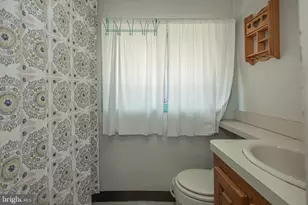 702 Burbridge Rd, Hatboro, PA 19040 - Photo 28