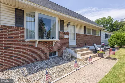 702 Burbridge Road, Hatboro, PA 19040 - Photo 2