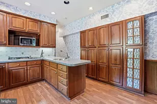 7 Windsor Ave, Elkins Park, PA 19027 - Photo 18