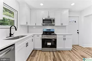 1717 Willow St, Norristown, PA 19401 - Photo 8