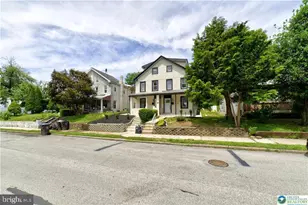 1717 Willow St, Norristown, PA 19401 - Photo 2