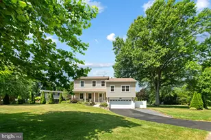 1674 Ft Washington Ave, Ambler, PA 19002 - Photo 2