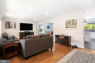 1674 Ft Washington Ave, Ambler, PA 19002 - Photo 4