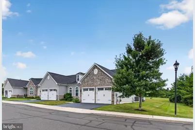 870 Reynards Run, Blue Bell, PA 19422 - Photo 2