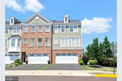 301 W Hamlin Avenue, Telford, PA 18969 - Photo 1