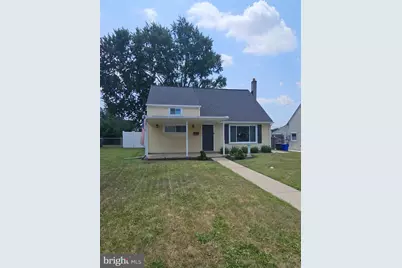 352 W Walnut Street, Pottstown, PA 19464 - Photo 1