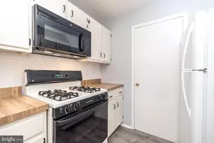 608 Thornton Ct, North Wales, PA 19454 - Photo 14