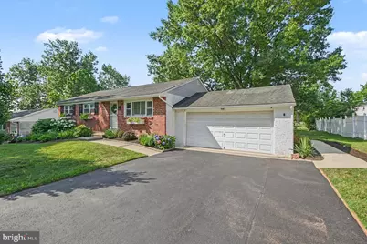 613 Lisa Road, Norristown, PA 19401 - Photo 4