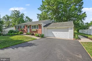 613 Lisa Rd, Norristown, PA 19401 - Photo 4