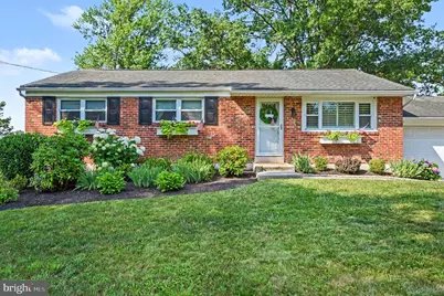 613 Lisa Road, Norristown, PA 19401 - Photo 1