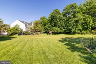 335 Sun Valley Dr, Ambler, PA 19002 - Photo 70