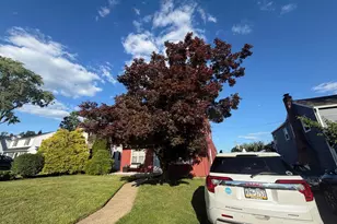 335 Forest Ave, Willow Grove, PA 19090 - Photo 2