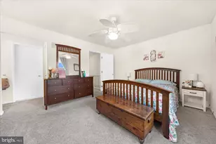 1802 Walnut Ridge Estate, Pottstown, PA 19464 - Photo 14