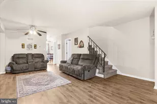 1802 Walnut Ridge Estate, Pottstown, PA 19464 - Photo 6
