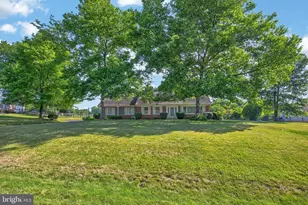 357 Moyer Rd, Souderton, PA 18964 - Photo 2