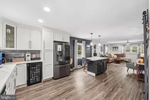 603 Natalie Ln, Norristown, PA 19401 - Photo 12