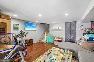 603 Natalie Ln, Norristown, PA 19401 - Photo 24