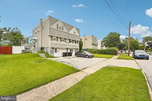 603 Natalie Ln, Norristown, PA 19401 - Photo 2
