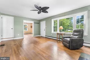 42 Park Ave, Lansdale, PA 19446 - Photo 6