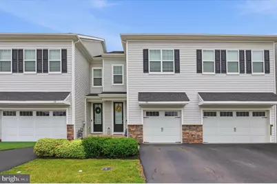 137 Golden Vale Drive, Royersford, PA 19468 - Photo 2